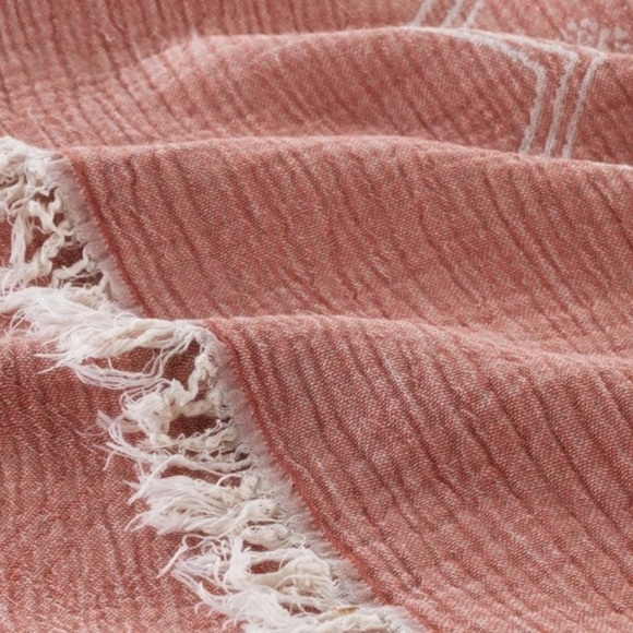 NEW SET 2 1 Red Flower 1 SXSW Red Clay Reversible Towel Blanket Curtain Wraps - Picture 13 of 15